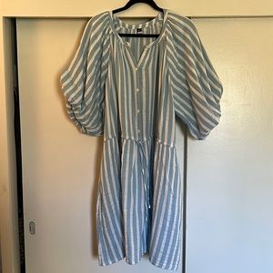 Old navy blue and white stripped 2x tunic dress 100% cotton